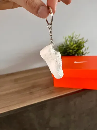 3D Baskı Mini Air Force 1 Ayakkabı Anahtarlık – Dayanıklı PETG Sneaker Anahtarlık - fotoğraf 2